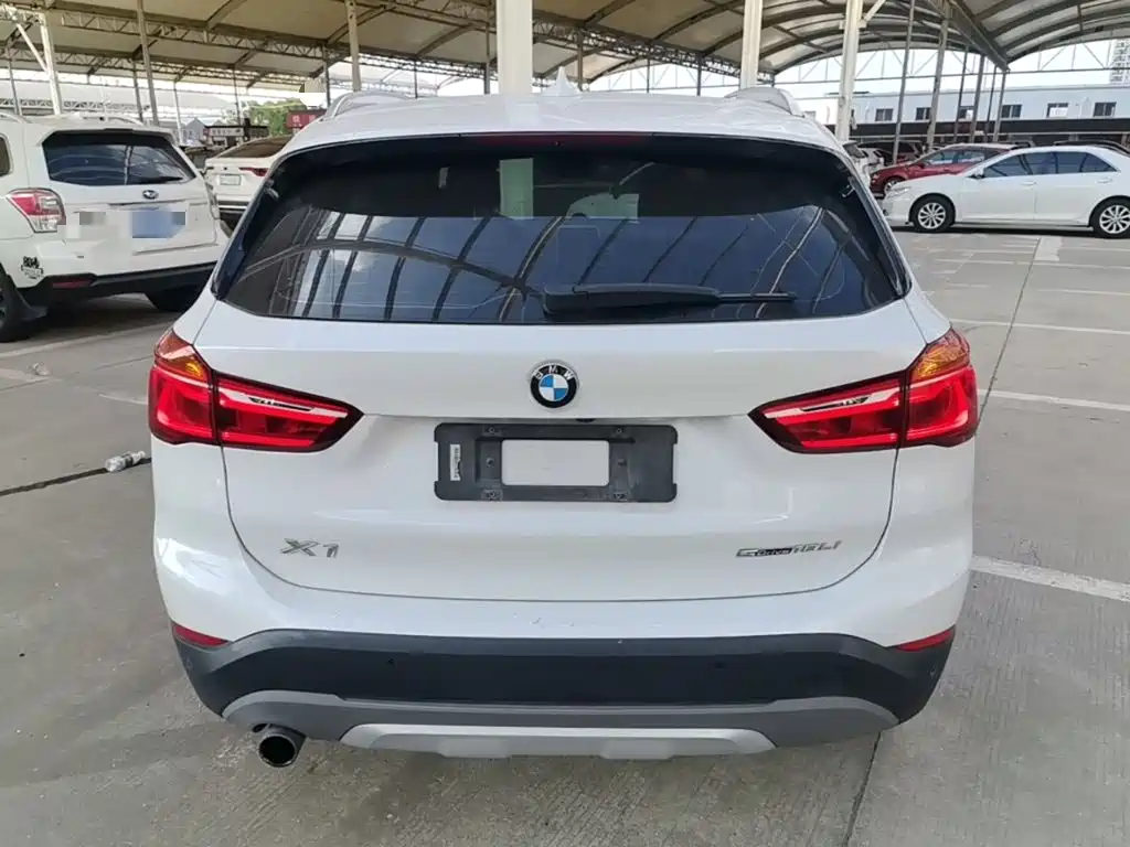 BMW X1 — миниатюра 6