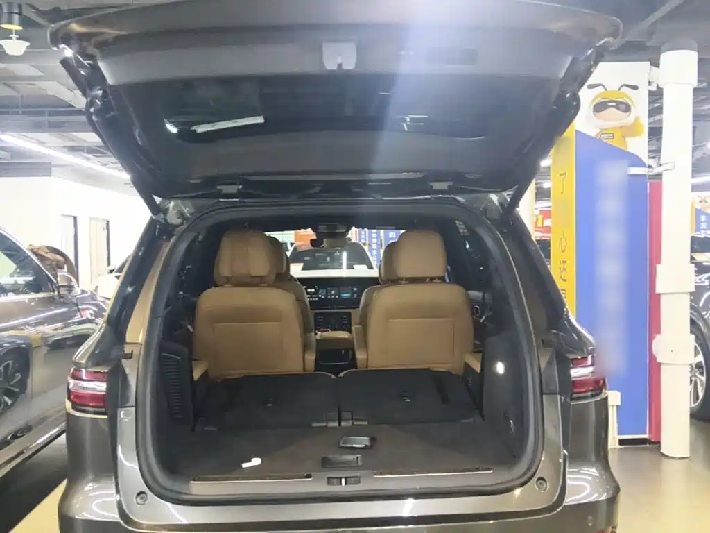 Li Auto Li ONE — миниатюра 19