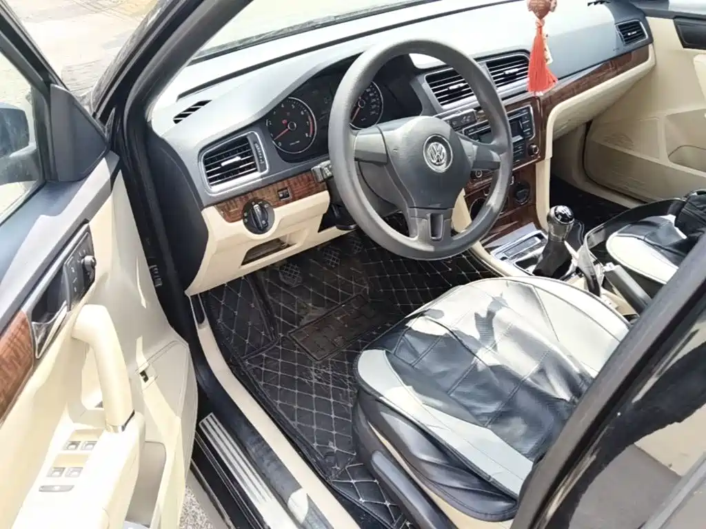 Volkswagen Lavida — миниатюра 16