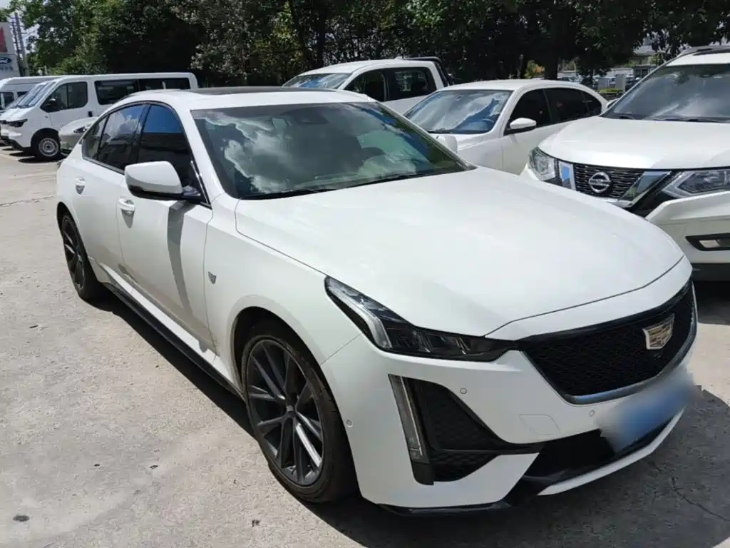 Cadillac CT5 — миниатюра 4