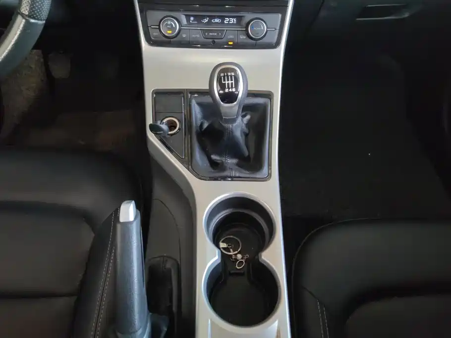 Geely Emgrand GL — миниатюра 16