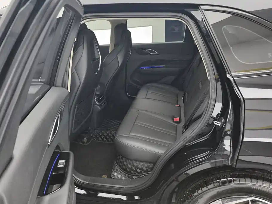 Hongqi Hongqi HS3 — миниатюра 11