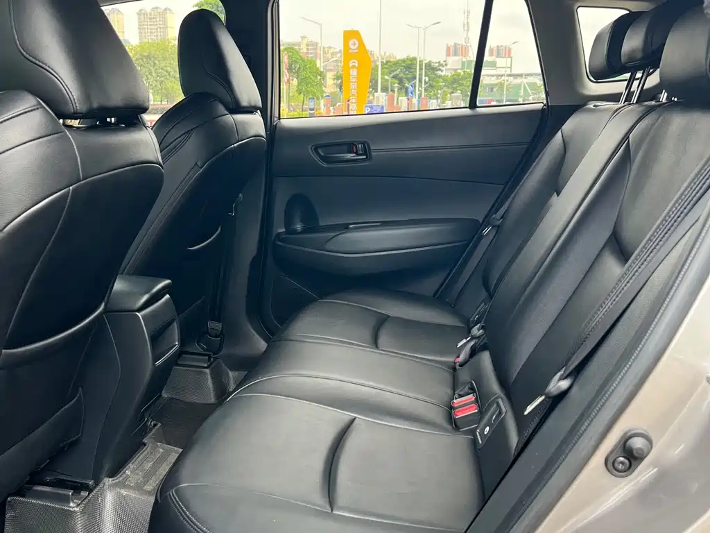 Toyota Frontlander — миниатюра 9