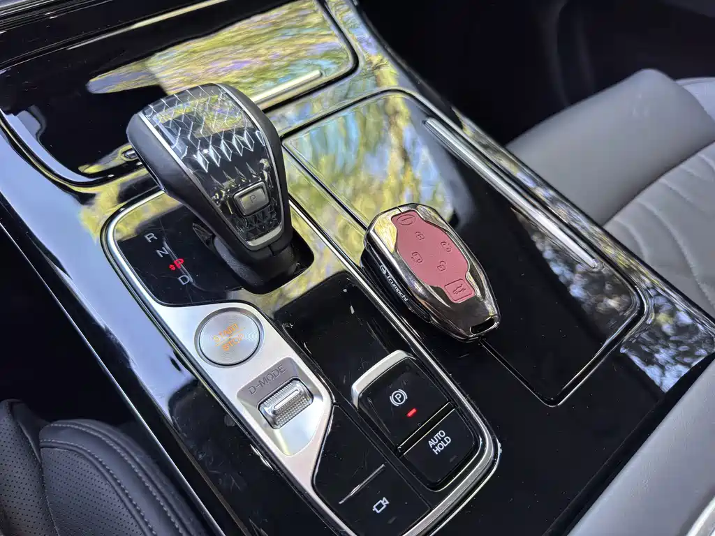 GAC Motor Trumpchi M8 — миниатюра 3
