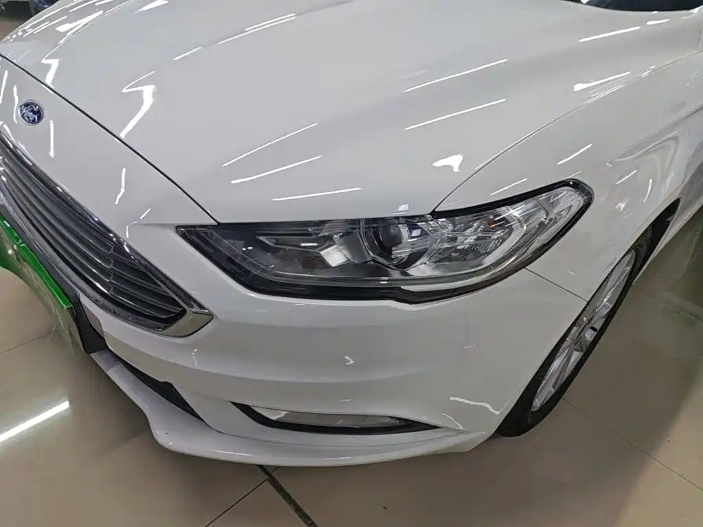 Ford Mondeo — миниатюра 24