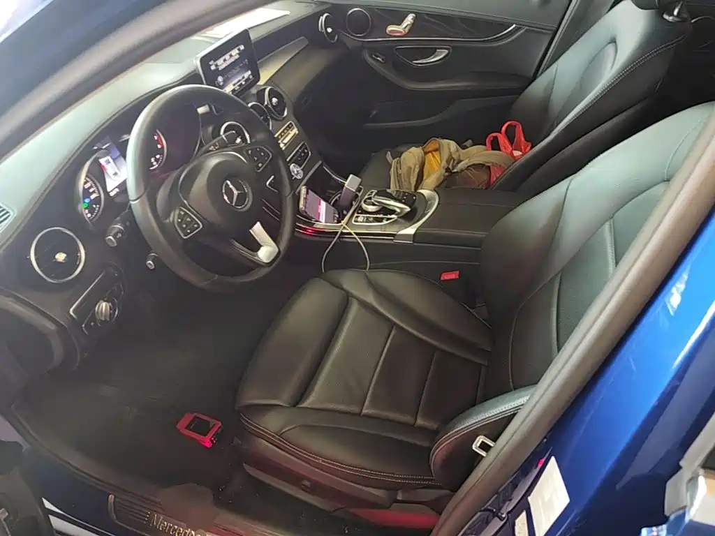 Mercedes-Benz C-Class — миниатюра 15