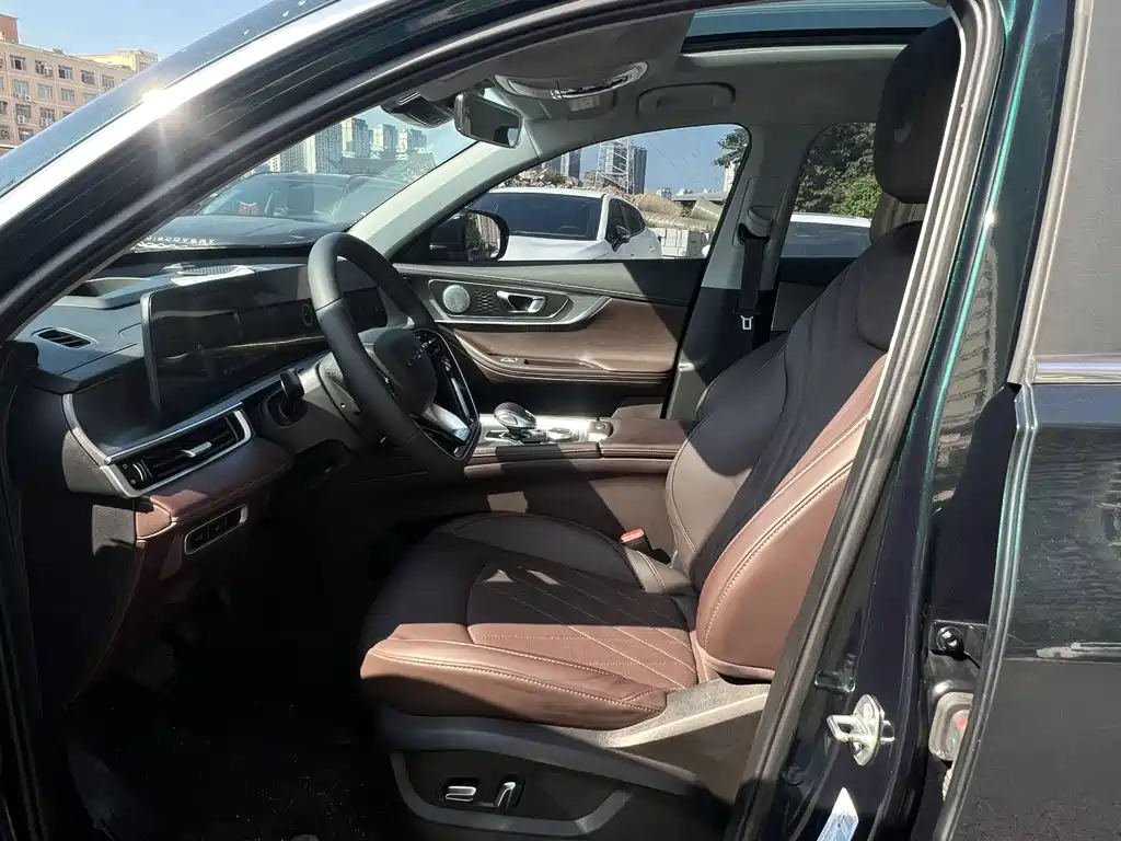 Chery Tiggo 8 PRO — миниатюра 5