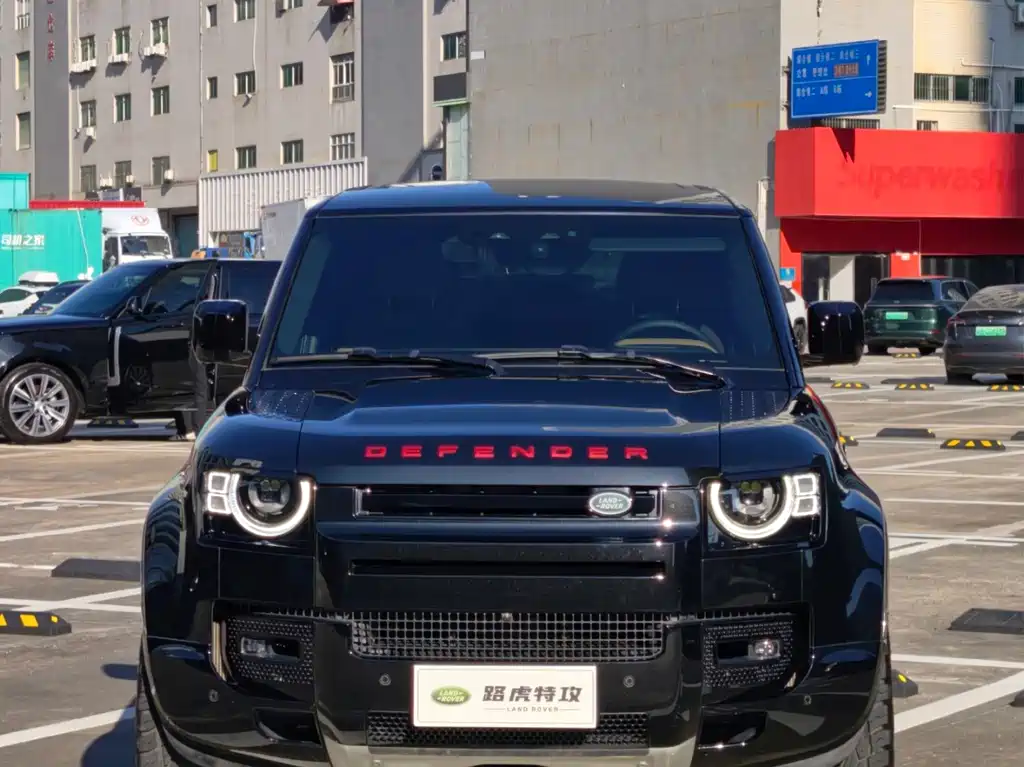 Land Rover Defender — миниатюра 2