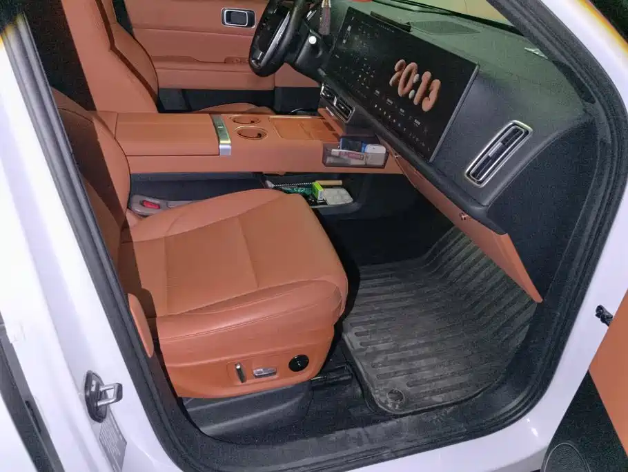 Li Auto Li L6 — миниатюра 8