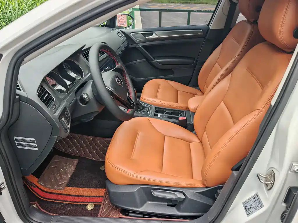 Volkswagen Golf — миниатюра 5