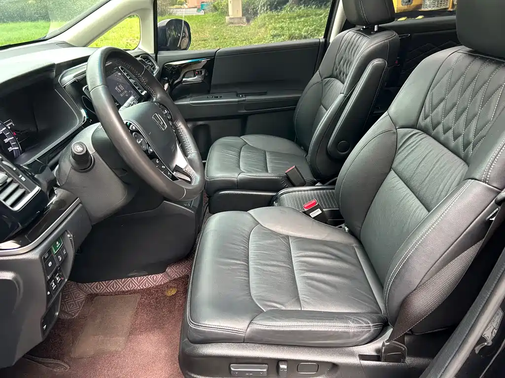 Honda Elysion — миниатюра 15