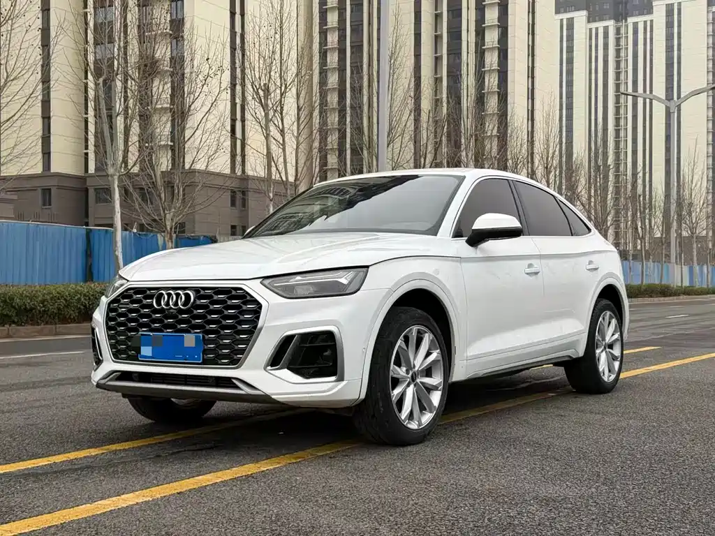 AUDI Q5L SPORTBACK