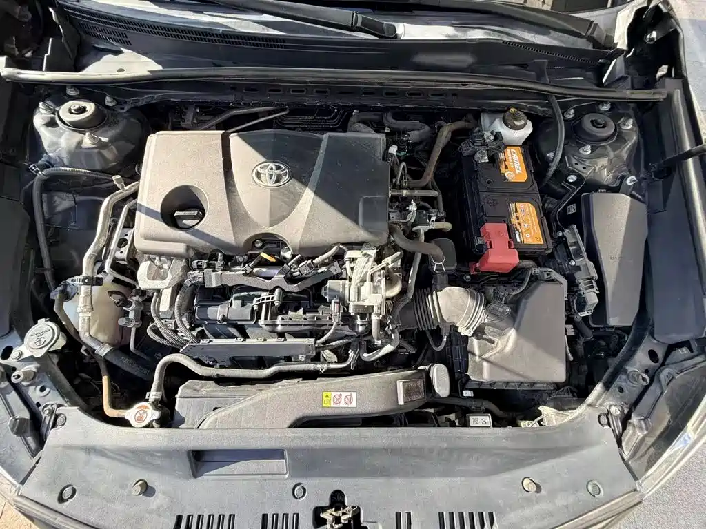 Toyota Camry — миниатюра 7