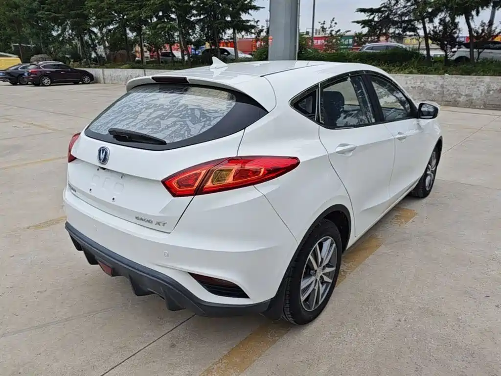 Changan Eado XT — миниатюра 7