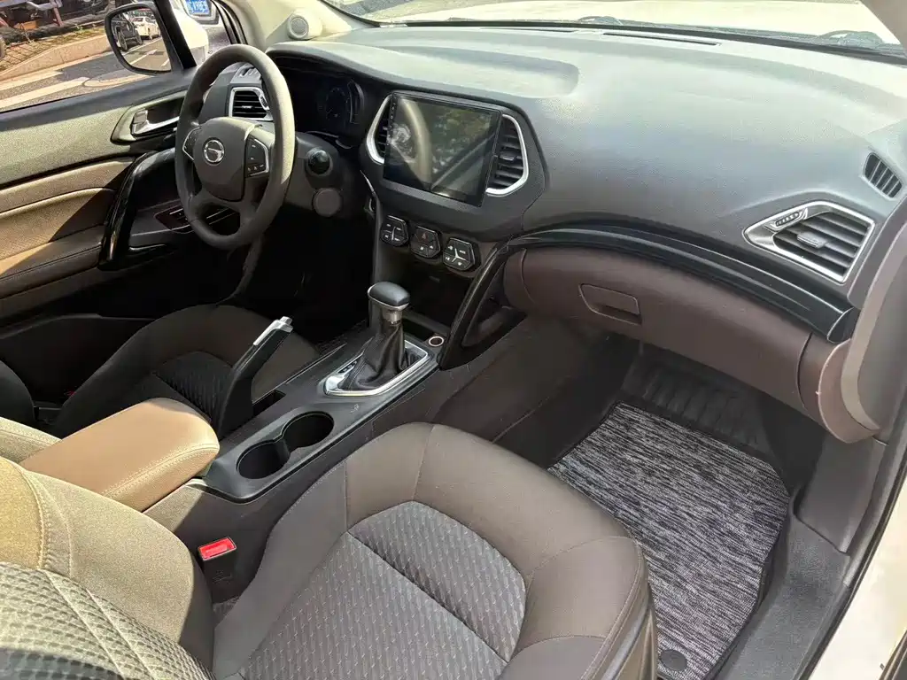 GAC Motor Trumpchi GS4 — миниатюра 10