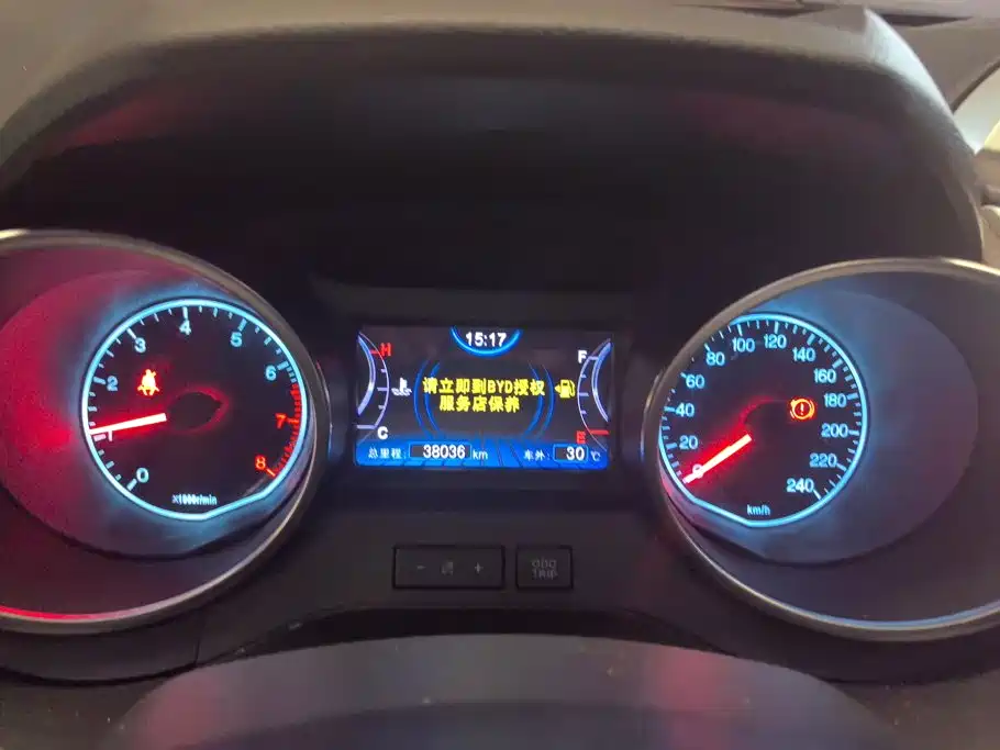 BYD Yuan — миниатюра 14