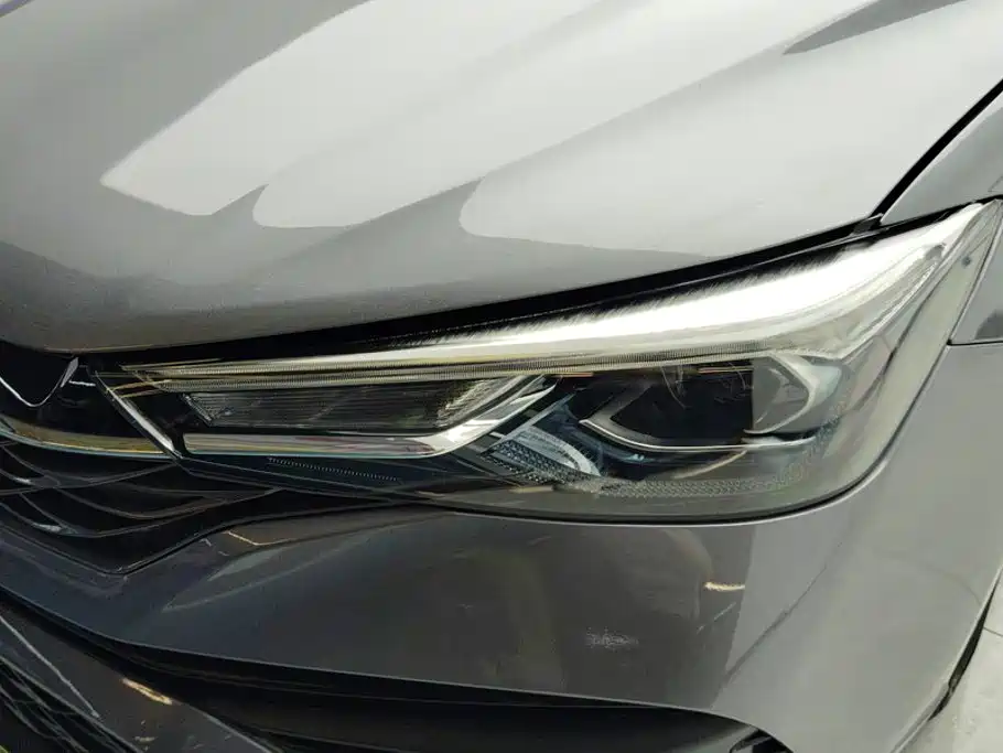 Roewe i5 — миниатюра 5