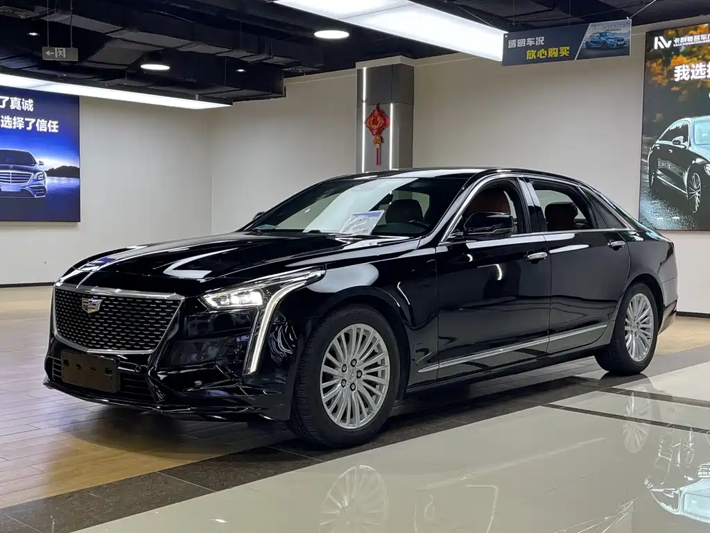 CADILLAC CT6