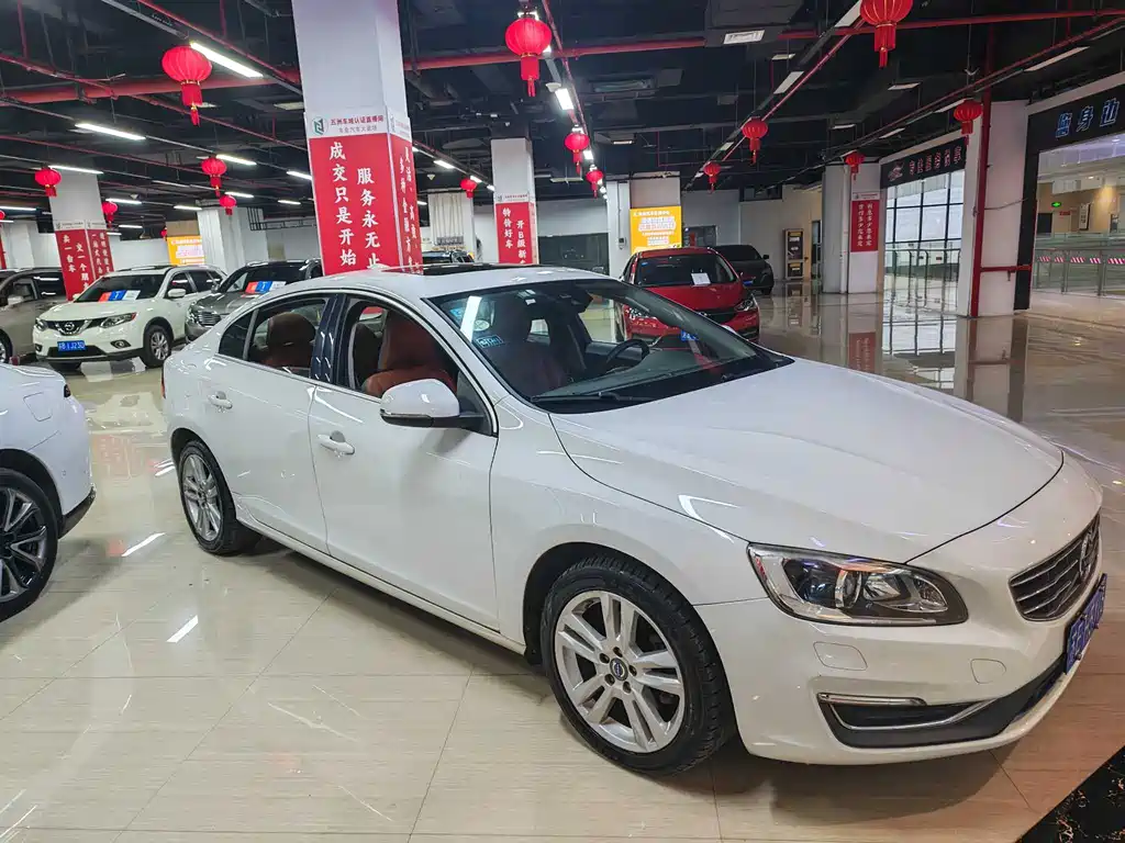 Volvo S60 2014 S60L 2.0T