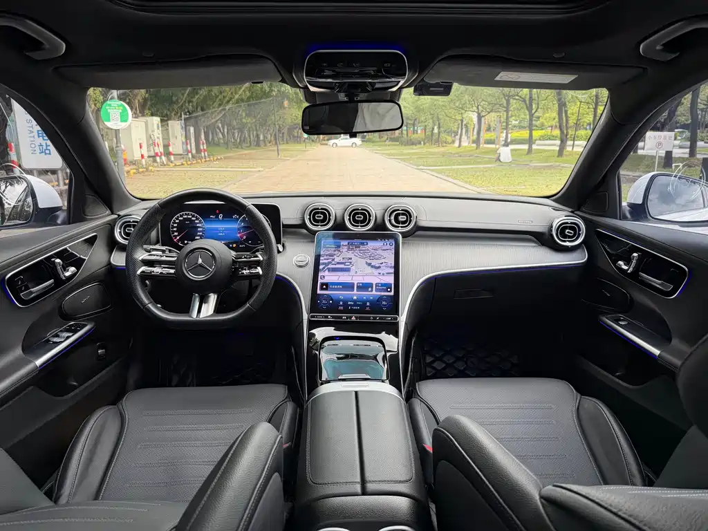 Mercedes-Benz C-Class — миниатюра 10