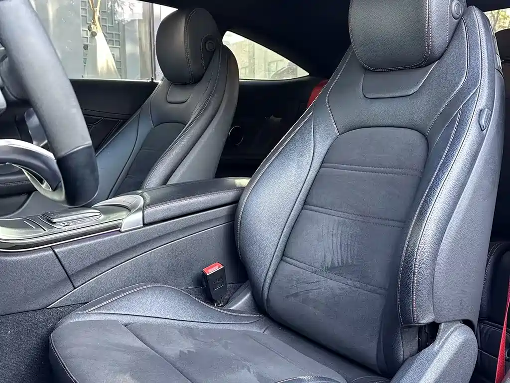 Mercedes-Benz C-Class (Import) — миниатюра 14