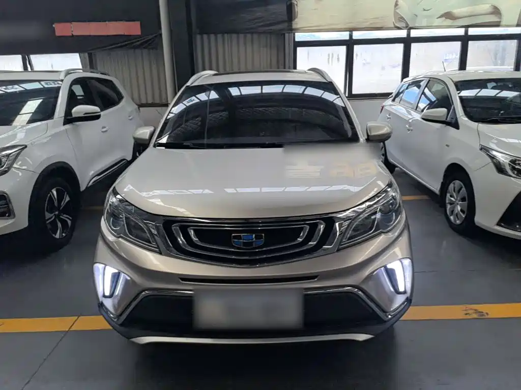 Geely Vision X3 — миниатюра 3