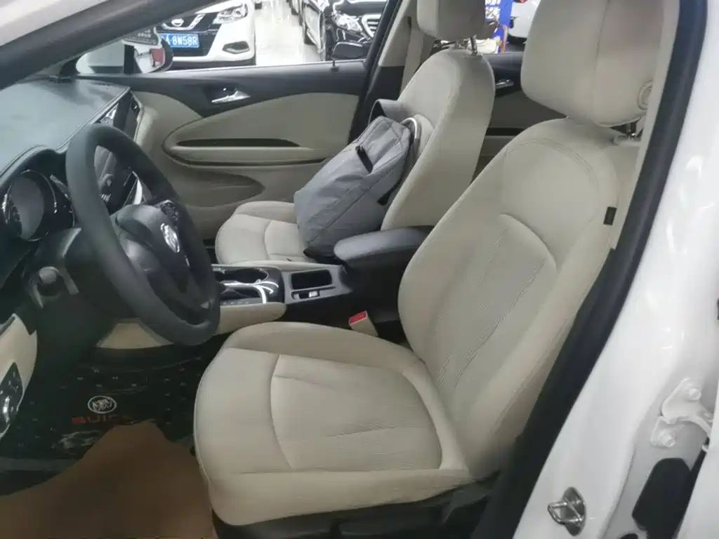 Buick Verano — миниатюра 15