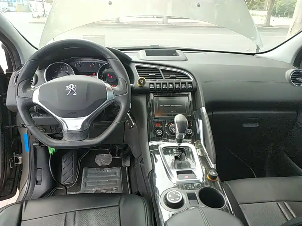 Peugeot 3008 — миниатюра 10