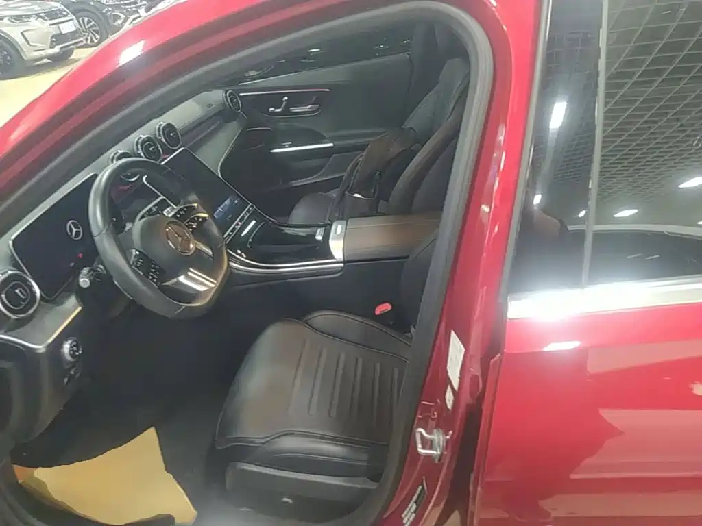 Mercedes-Benz C-Class — миниатюра 15
