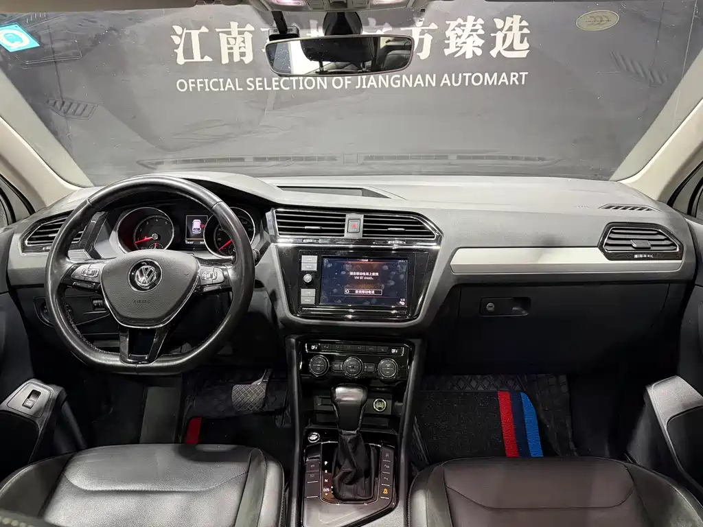 Volkswagen Tiguan L — миниатюра 8