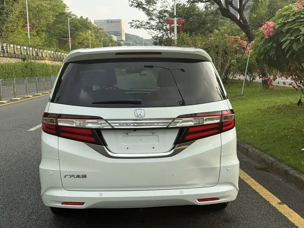 Honda Odyssey — миниатюра 7