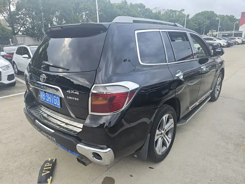 Toyota Highlander — миниатюра 14