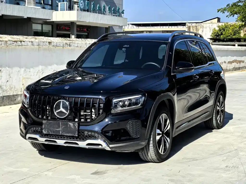 Mercedes-Benz GLB — миниатюра 3