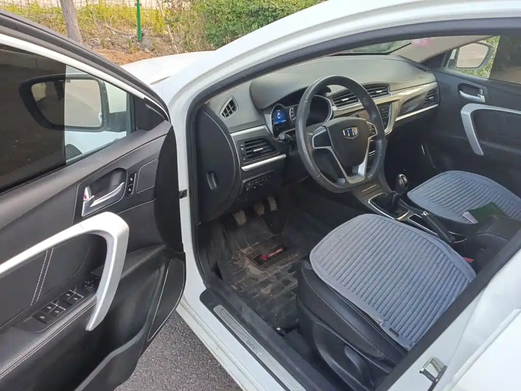 Geely Emgrand — миниатюра 17