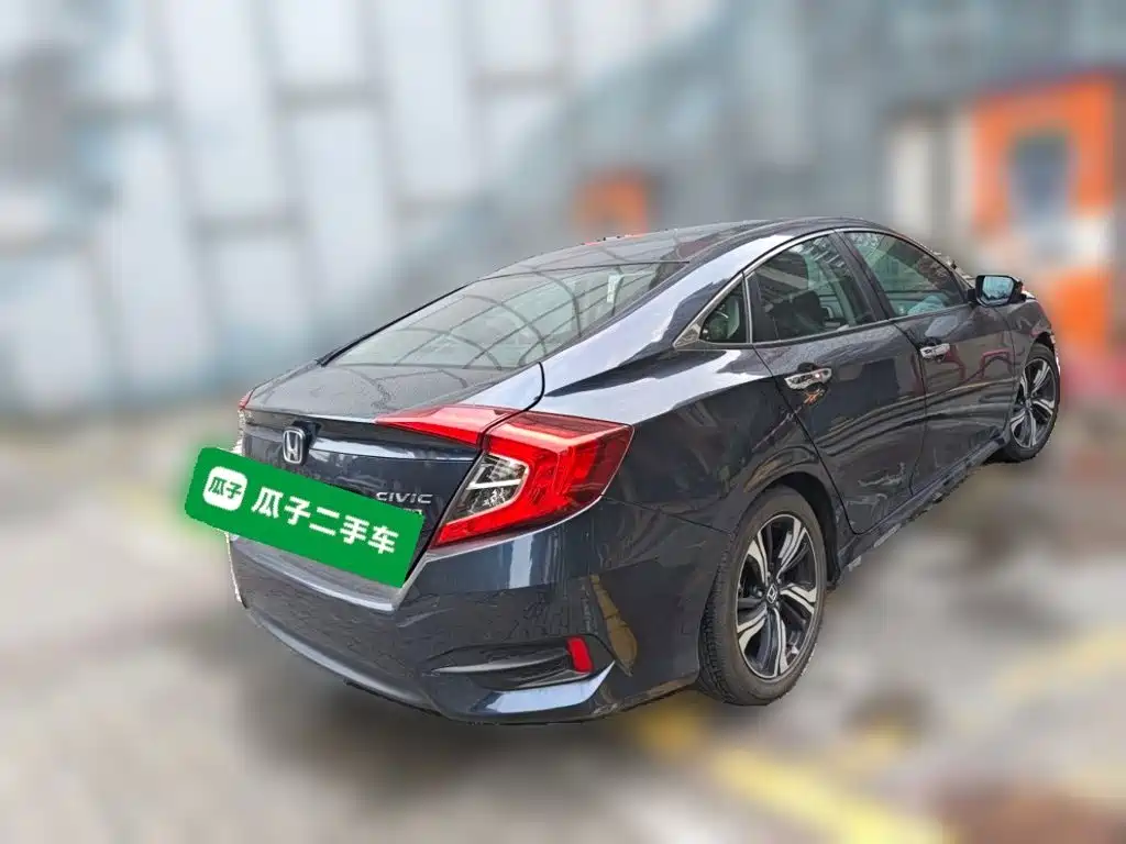 Honda Civic — миниатюра 6