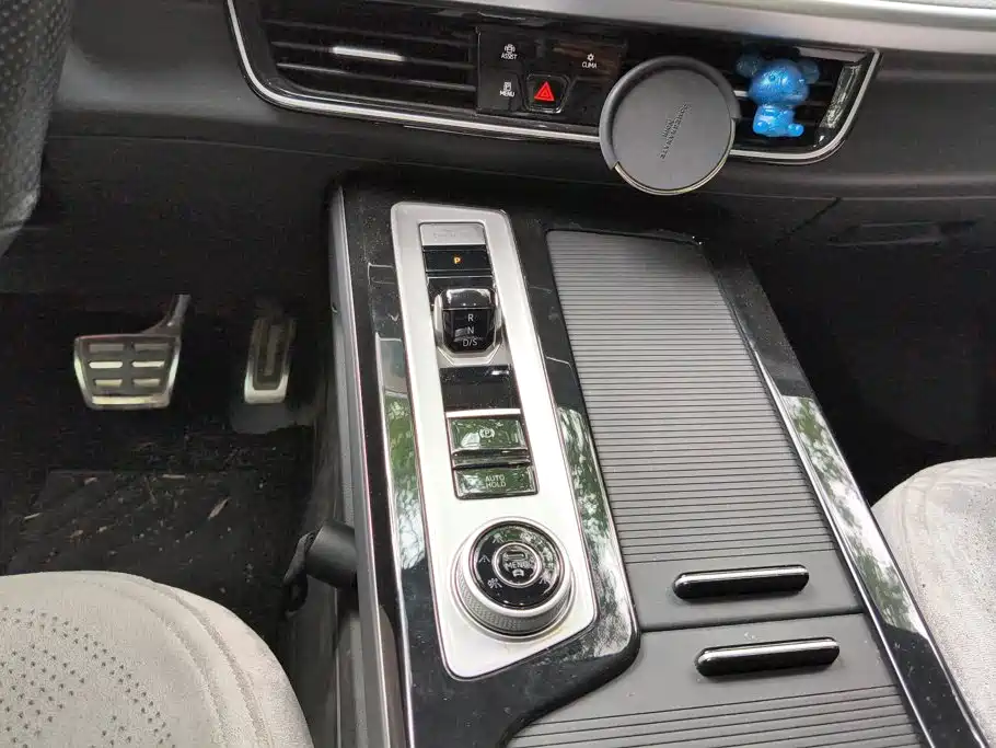 Volkswagen Tavendor — миниатюра 16