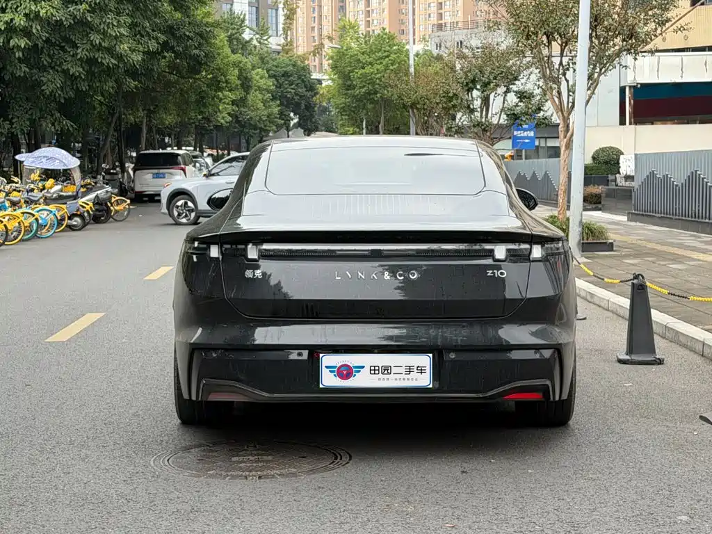 Lynk & Co Z10 — миниатюра 5