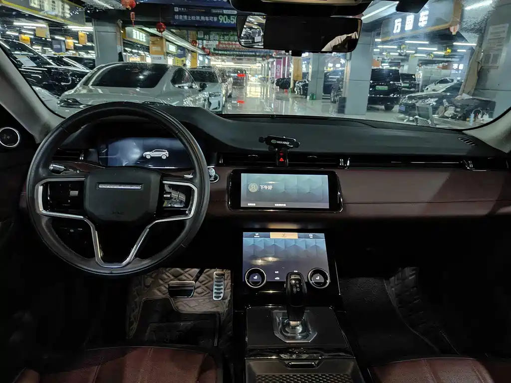 Land Rover Evoque — миниатюра 6