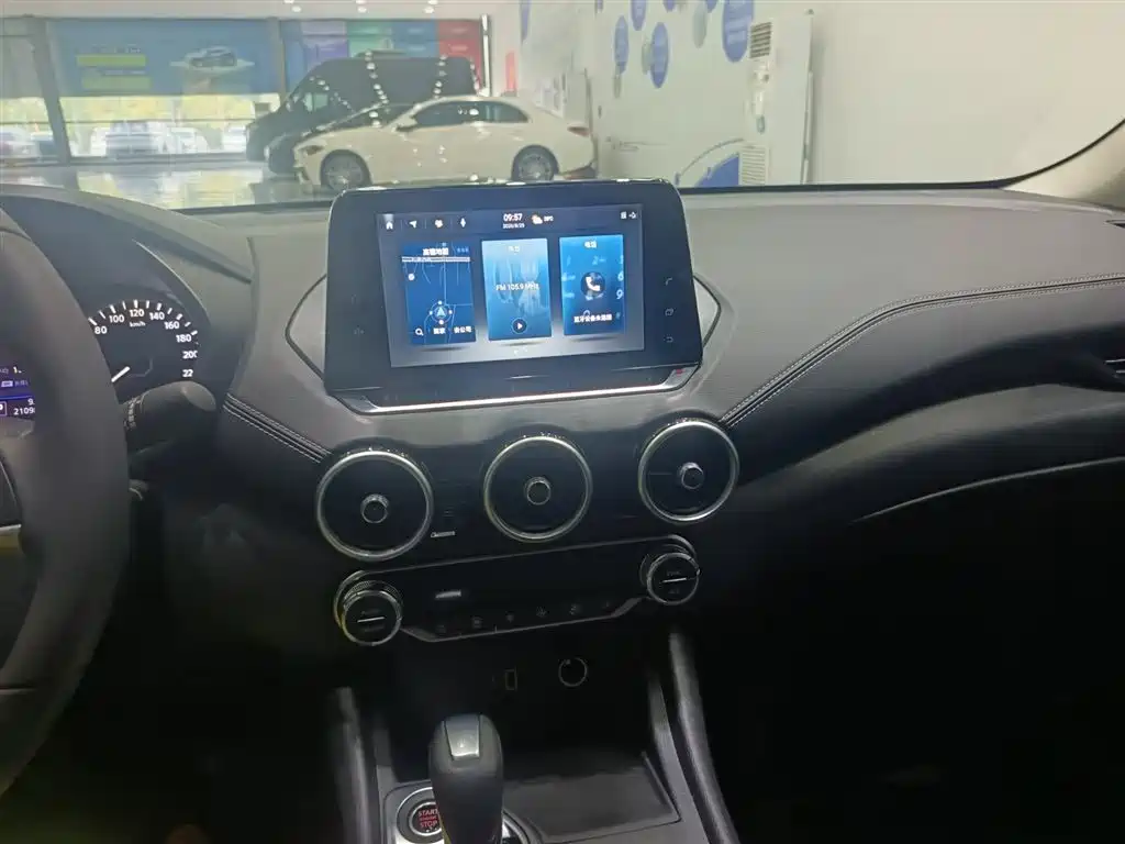 Nissan Sylphy — миниатюра 12