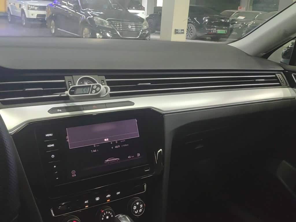 Volkswagen Magotan 1.4 л 2025 г. Чёрный, пробег 25200 км