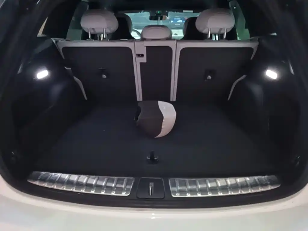 NIO ES6 — миниатюра 19