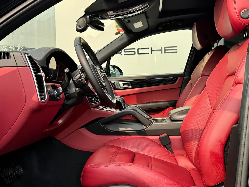 PORSCHE CAYENNE NEW ENERGY