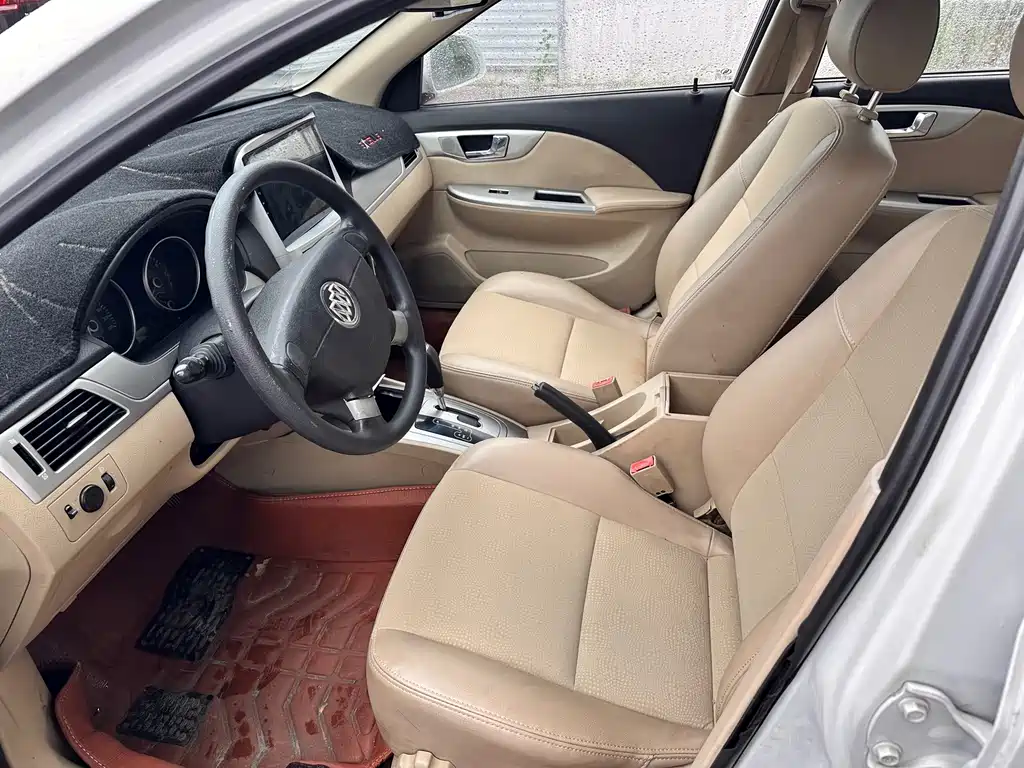 Buick Excelle — миниатюра 7