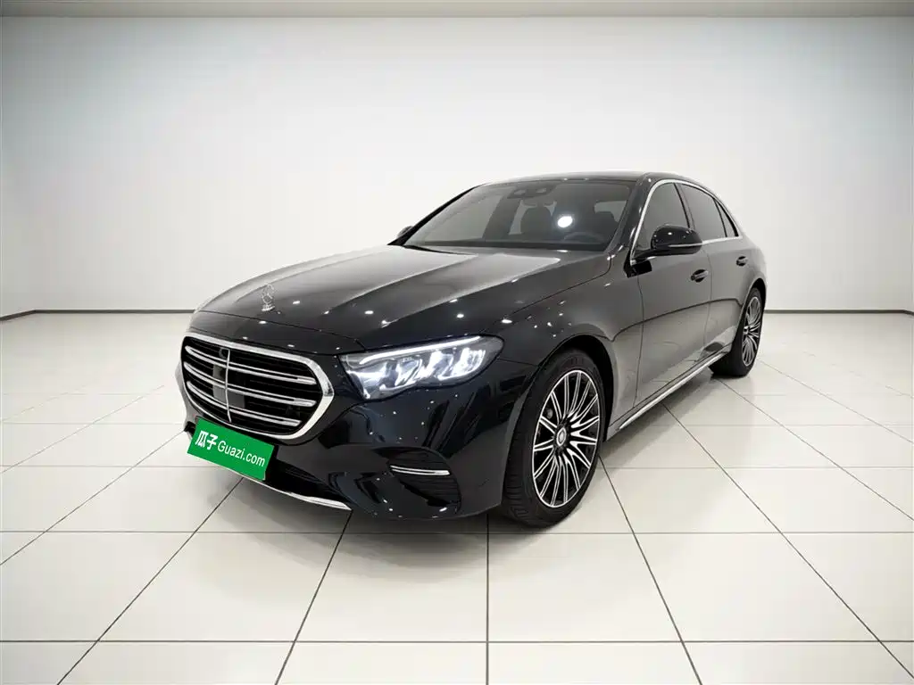 Mercedes-Benz E-Class 2024