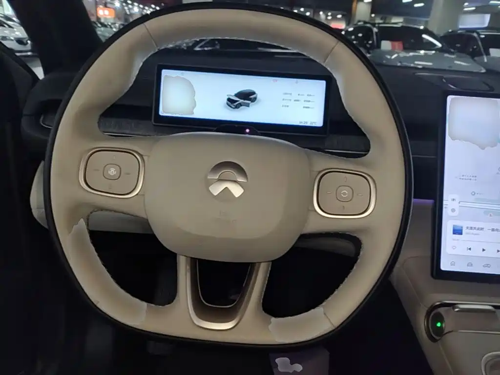 NIO ES6 — миниатюра 11