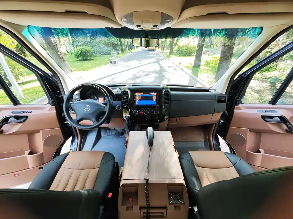 Mercedes-Benz Sprinter — миниатюра 6