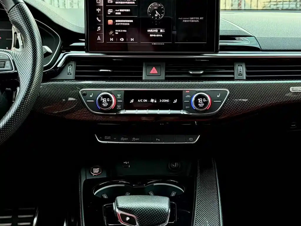 Audi S4 — миниатюра 11