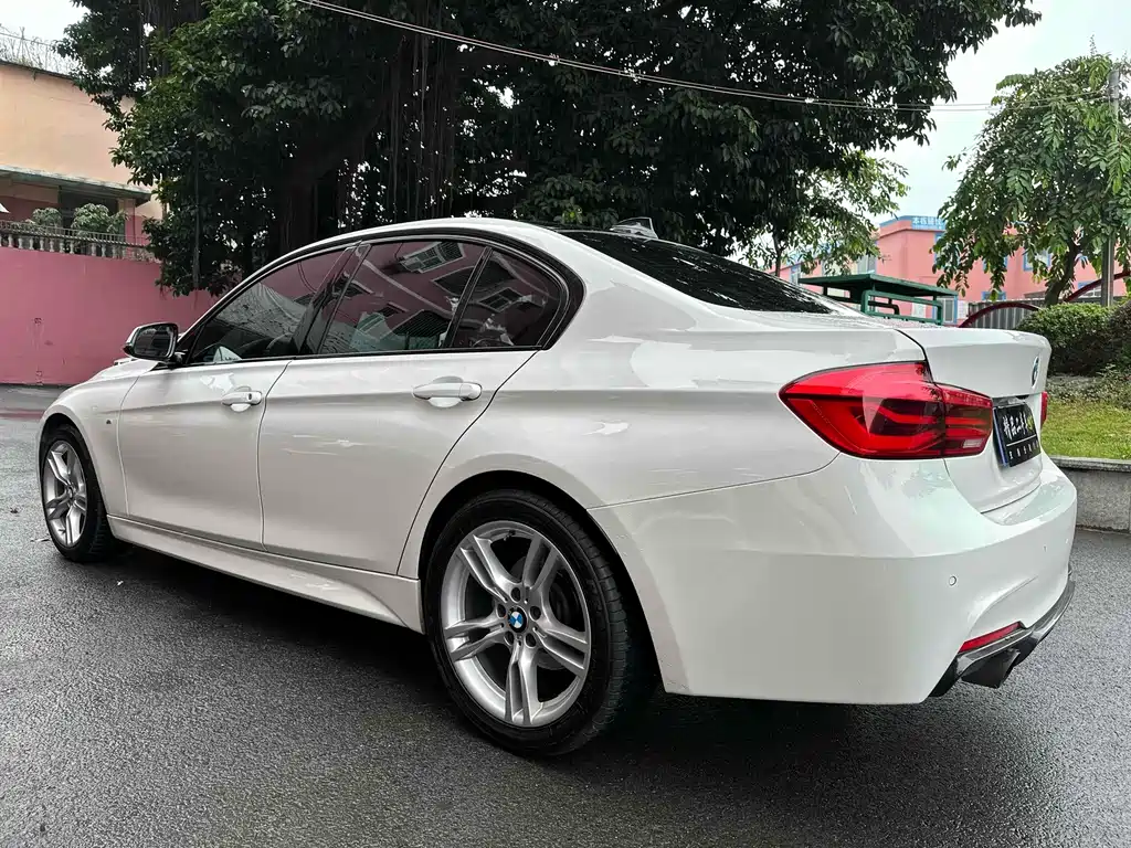 BMW 3 Series — миниатюра 5
