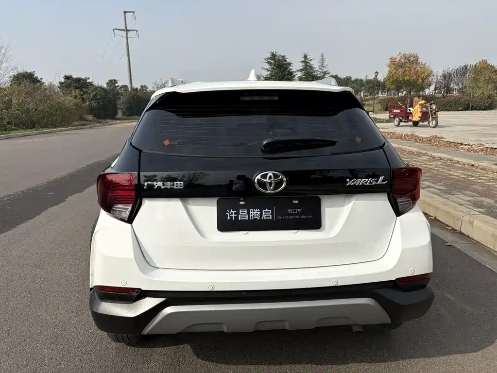 TOYOTA YARIS L ZHIXUAN