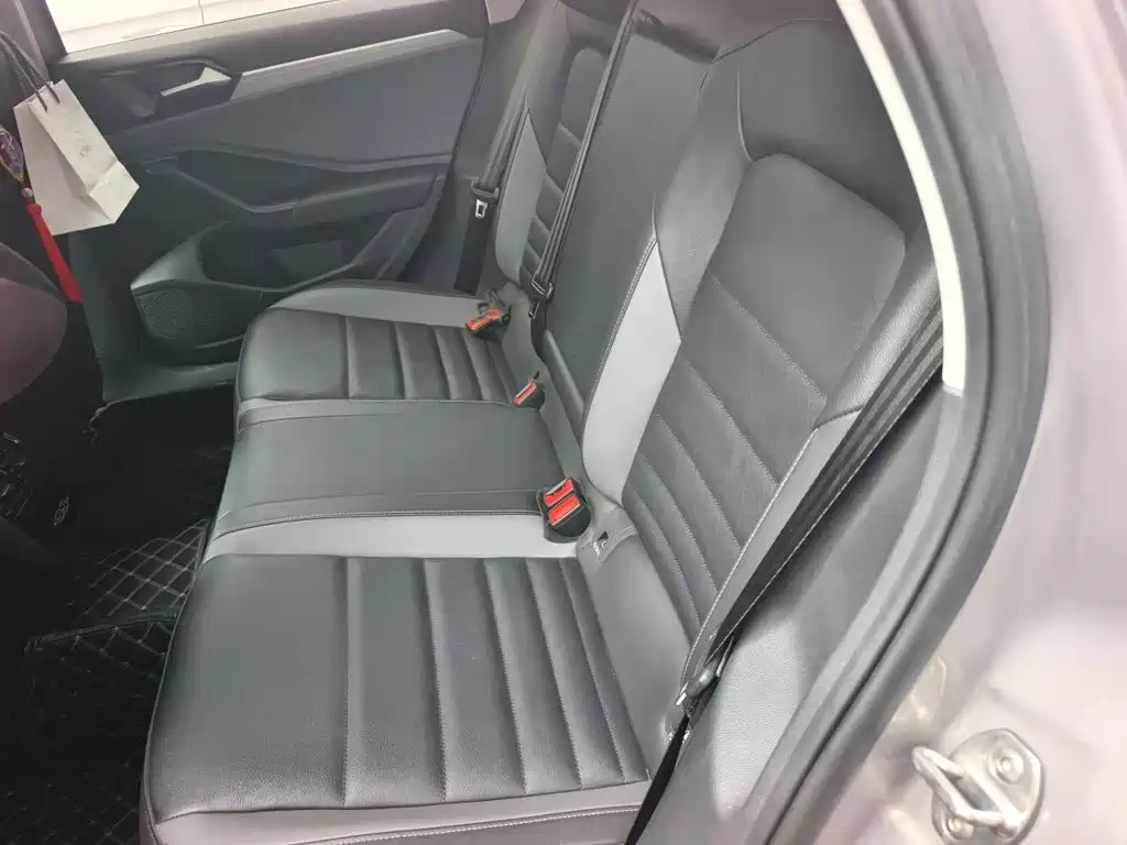 Volkswagen Sagitar — миниатюра 13